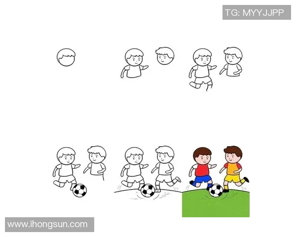 两个小孩踢足球选球星的趣味故事与成长启示