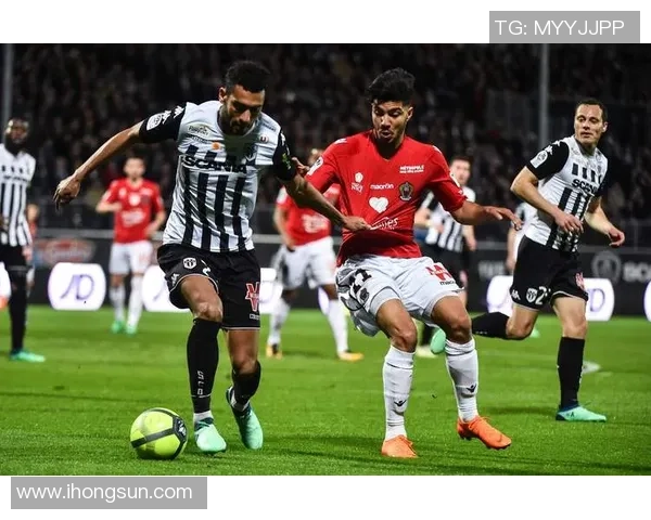 巴黎最具影响力足球球星综合实力排名与时代贡献深度解析